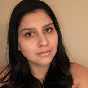 Meet your Posher, Kimberly